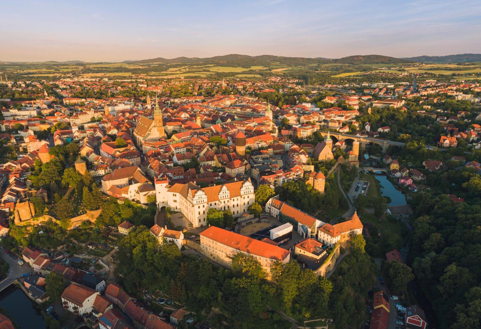 Bautzen Living Appartement - Zentrumslage Parkplatz Babybett Zewnętrze zdjęcie